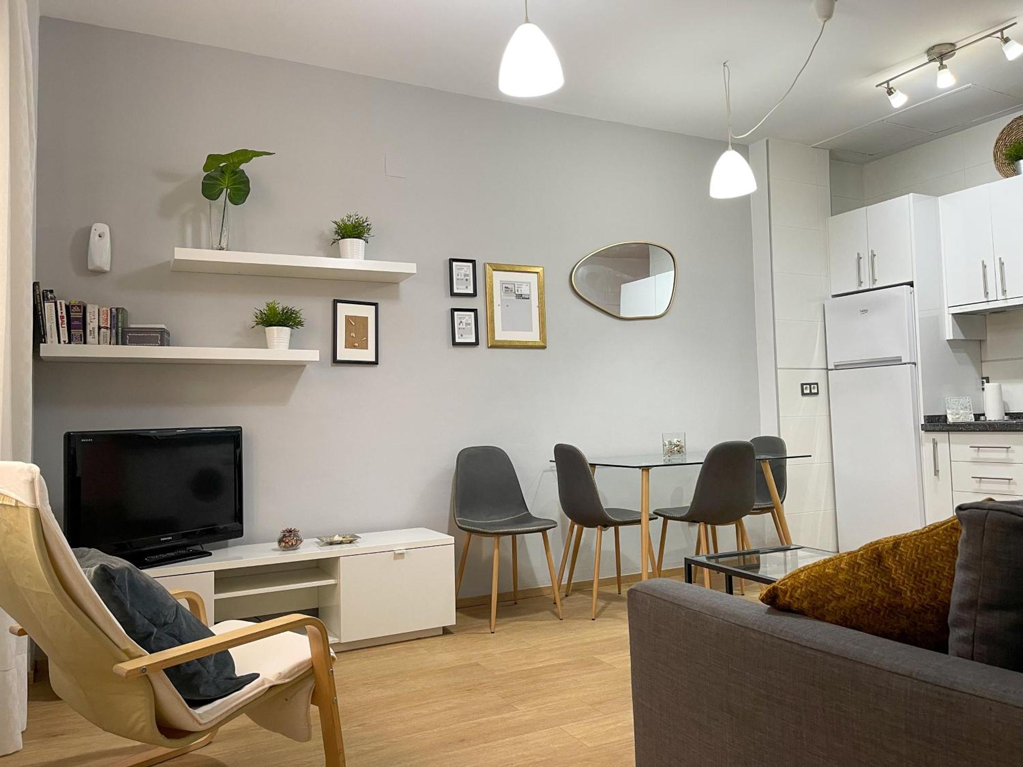 Quiet Apartment In The Heart Of Malaga Pool & Free Parking Málaga Exterior foto